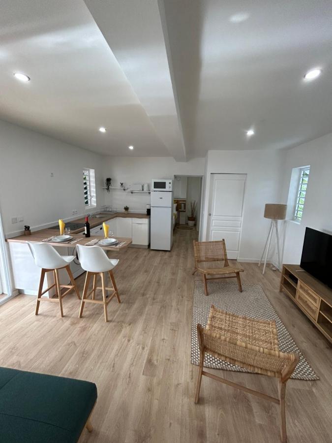 Bungalow Beausejour Le Moule Eksteriør billede