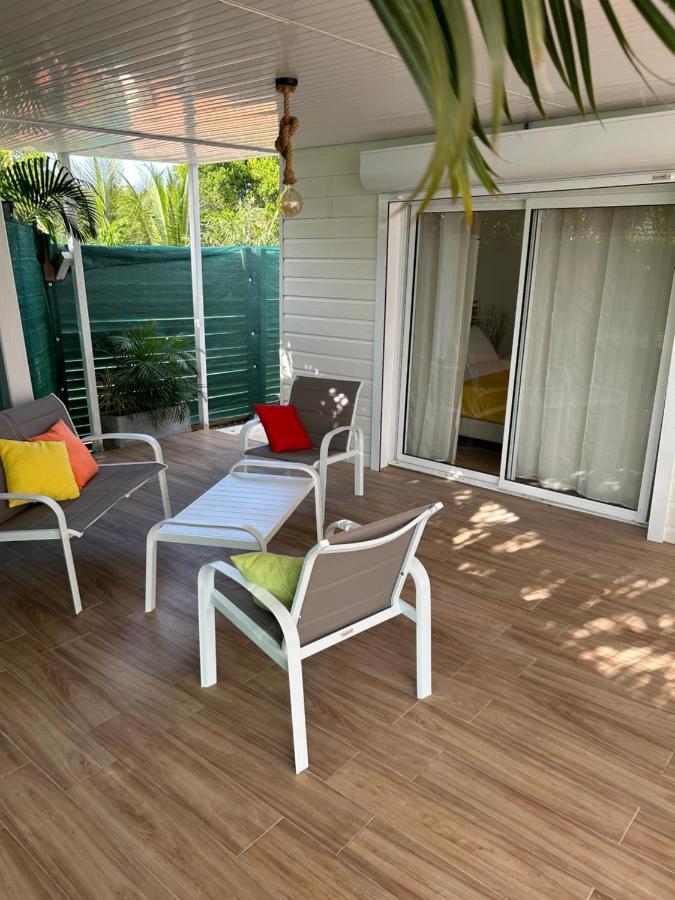 Bungalow Beausejour Le Moule Eksteriør billede