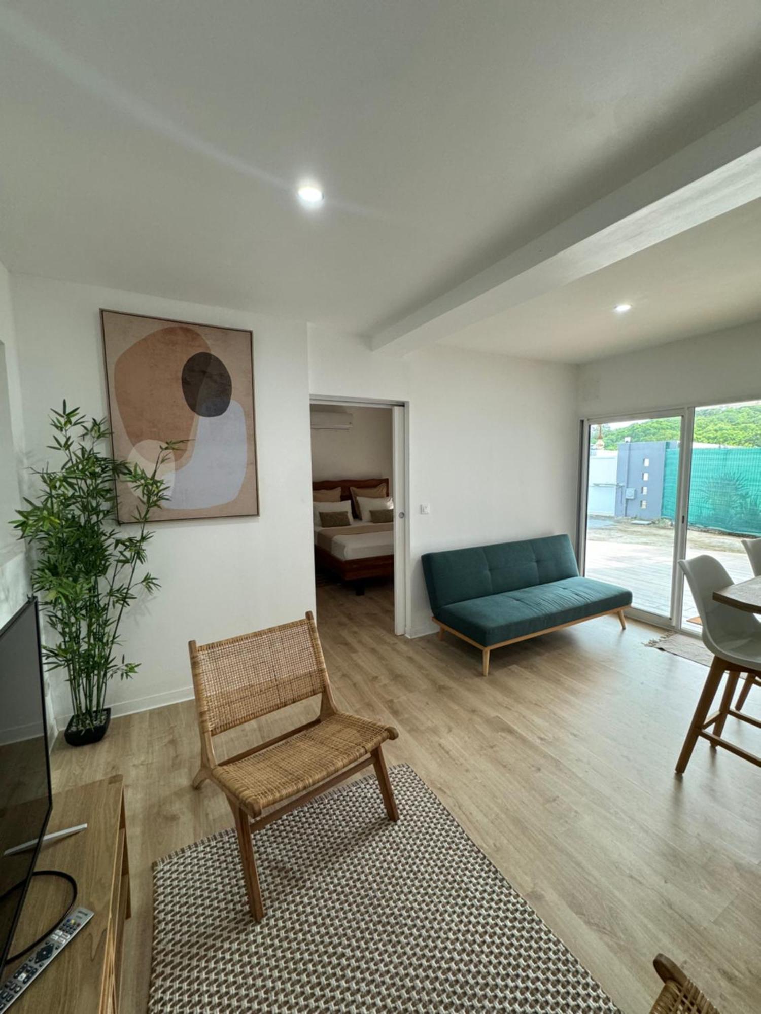 Bungalow Beausejour Le Moule Eksteriør billede